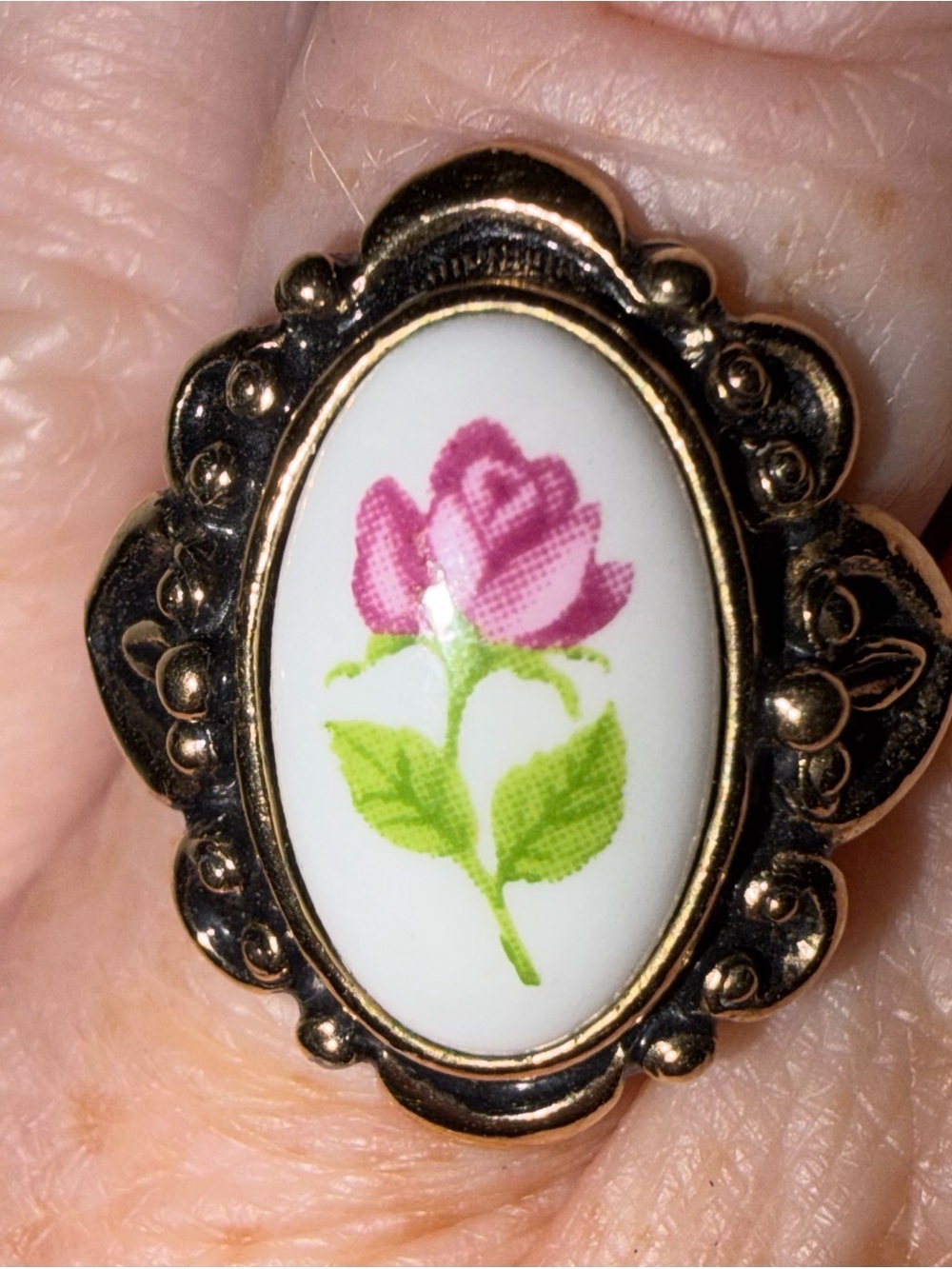 Size 7 Avon Vintage Pink Rose Porcelain Ring with Gold-Tone Frame